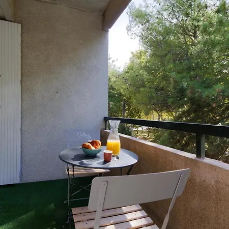 028- Chu Hopital, 2chambres, Parking, Tram *